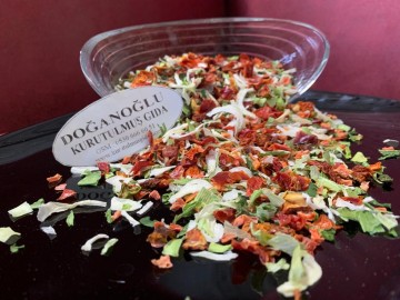 Kurutulmuş Sebze Kurusu Karışımı ( çorbalık ) Kurutulmuş Sebze Kurusu Karışımı ( çorbalık )